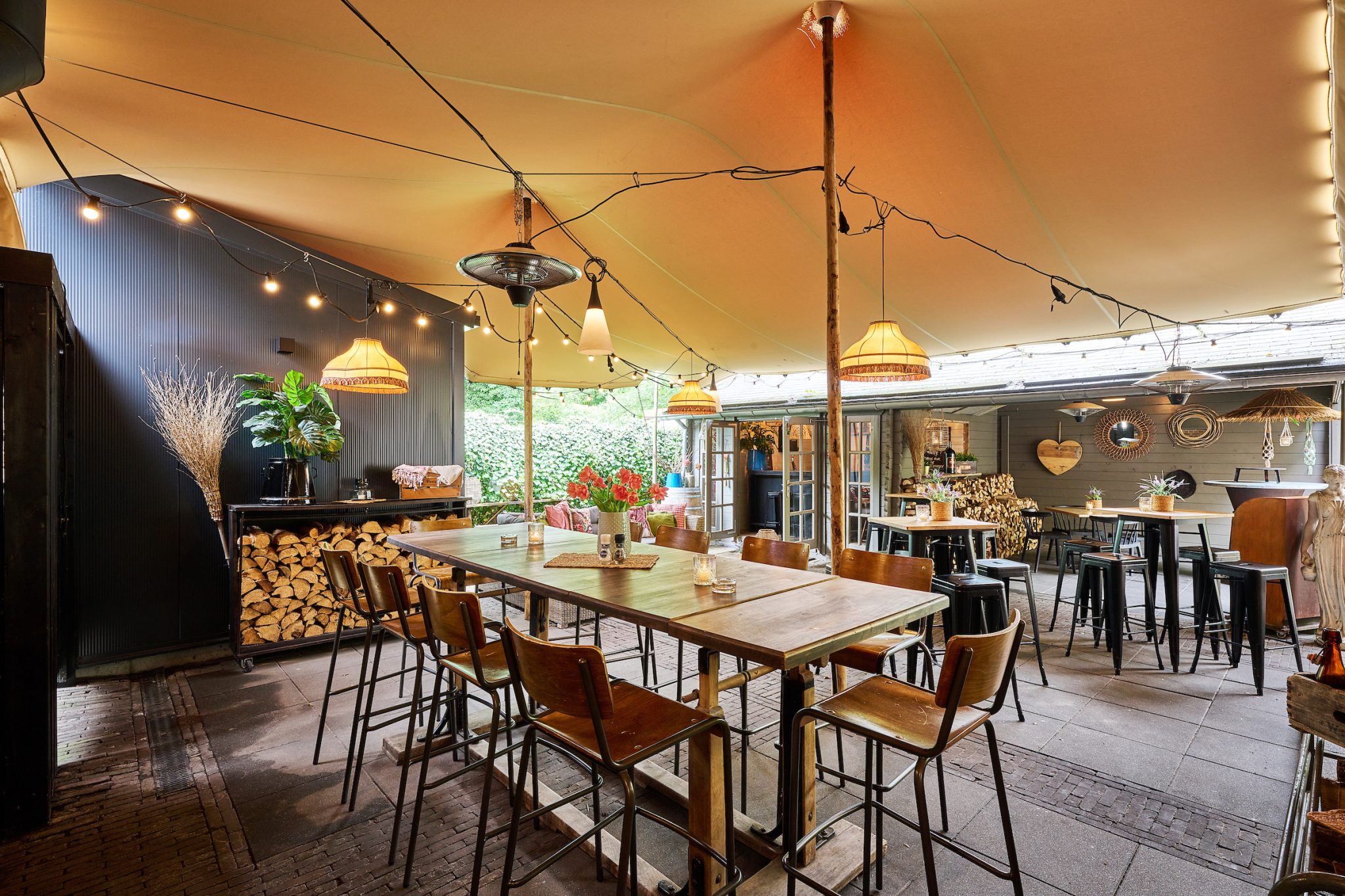 Eetcafe Groothuis Emmen foto 1